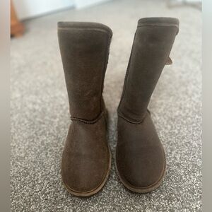 BearPaw Cozy Boots | Size 8 | Like New
